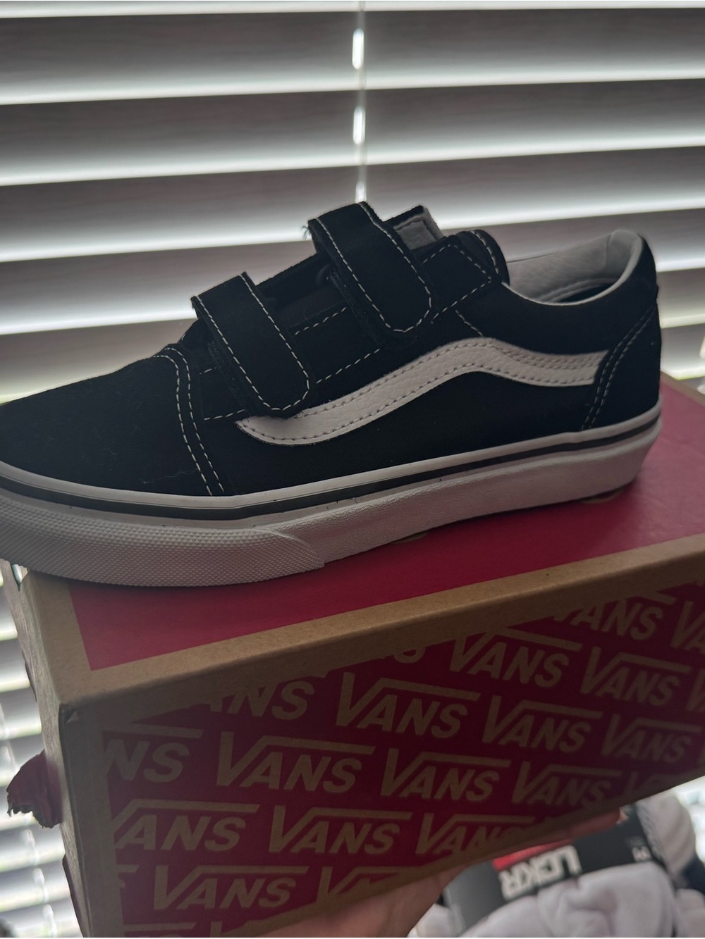 Vans Black & White Old Skool Velcro Shoes